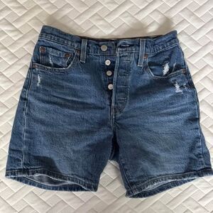 Levi’s Size W26 Jean Shorts
